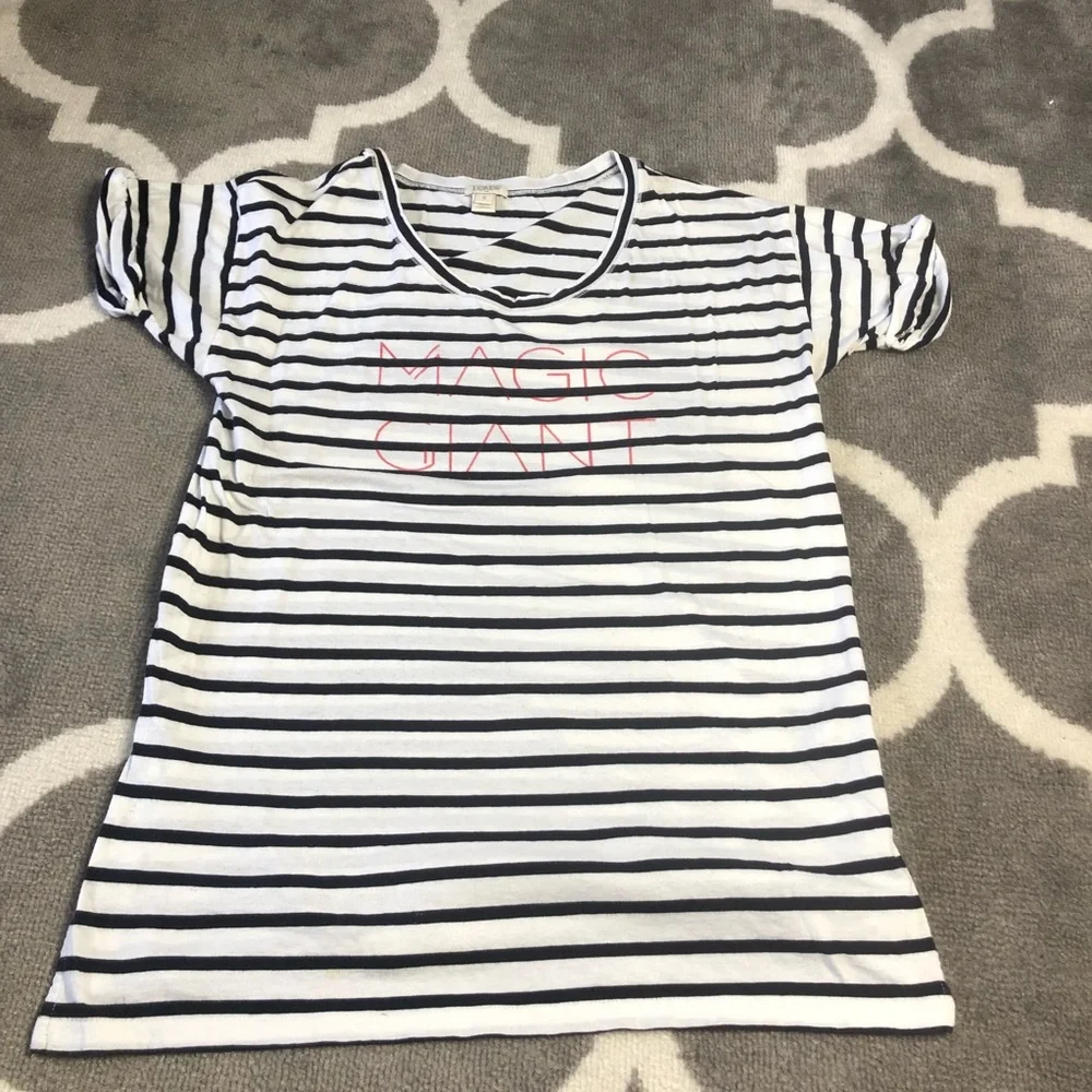 J. Crew Tshirt Small Black White Striped Side Slit Magic Giant Shirt Nautical
